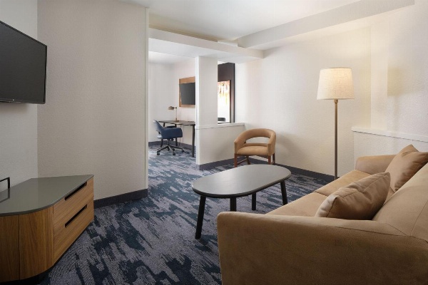 Fairfield Inn & Suites by Marriott Columbia Northeast image 4